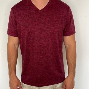 Men’s tshirt. Polyester. Alfani brand regular fit. Size medium.